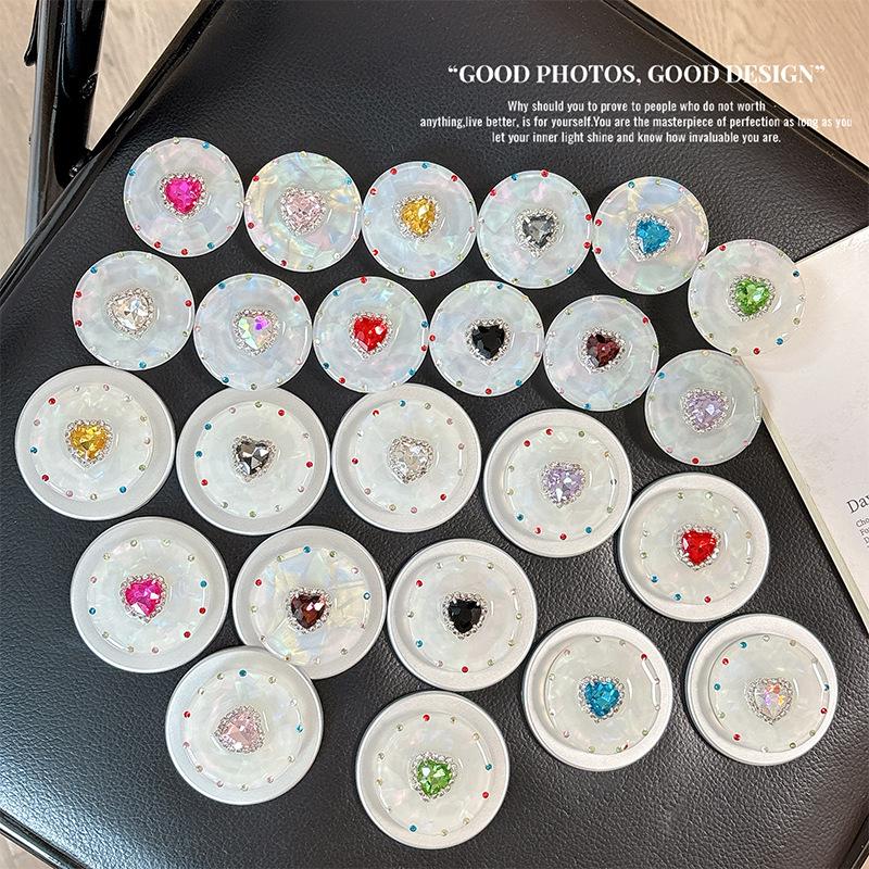 Colorful Heart Rhinestone Phone Holder: Magnetic, Retractable, Portable Finger Ring
