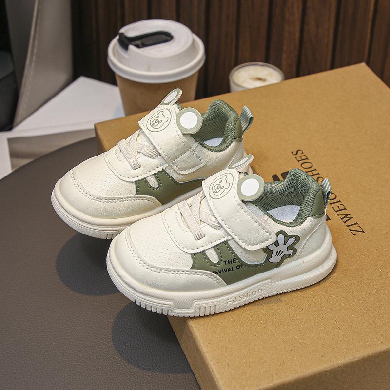 

Детская обувь обувь для малышей 2025 осень новая мужская и женская спортивная обувь детские кеды на мягкой подошве белые туфли 50 pairs for a whole box of 16-20 yards зелёный