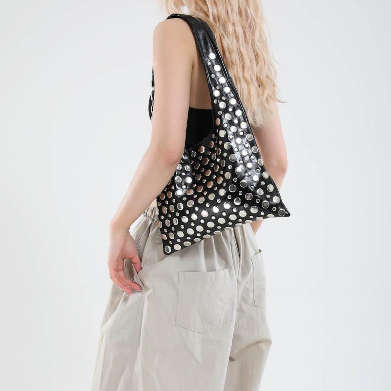Niche Commuter Bag 2025 New Korean Version Fashion Rivet Personality Hand Bag Women's One Shoulder Armpit Bag PU