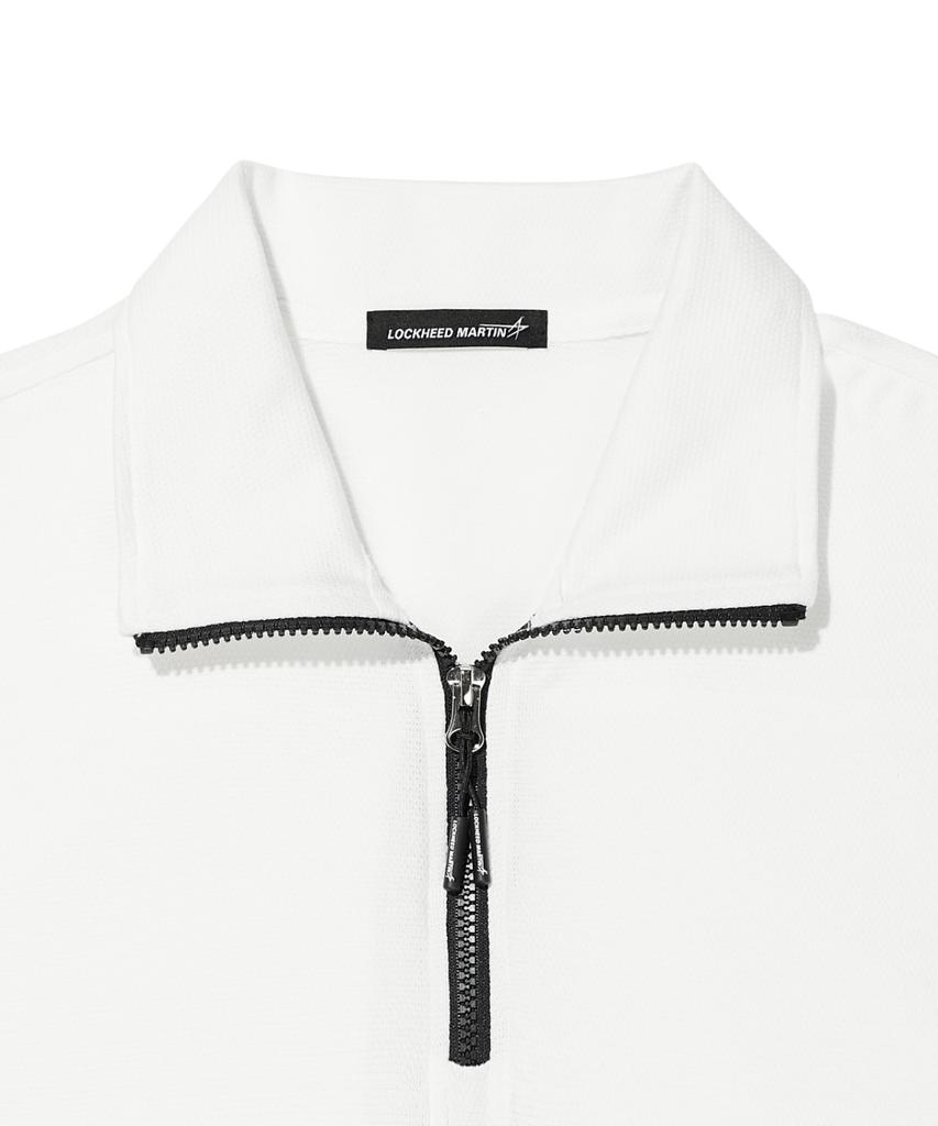 Loghideumatin Shorts Sleeve Half Zip-Up Tee (Off White)