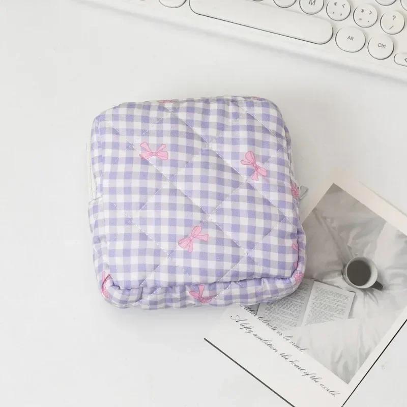 Mini Makeup Lipstick Storage Pouch Heart Print Sanitary Napkins Storage Bag Feminine Period Pouch Portable Tampon Organizer Bag