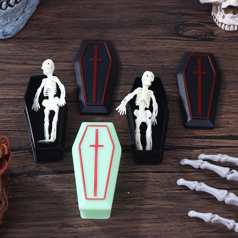 2/4Pcs Miniature Dollhouse Coffin Boxes Halloween Treat Coffin Boxes Coffin Prank Props Box Model Trickery Props Halloween Decor
