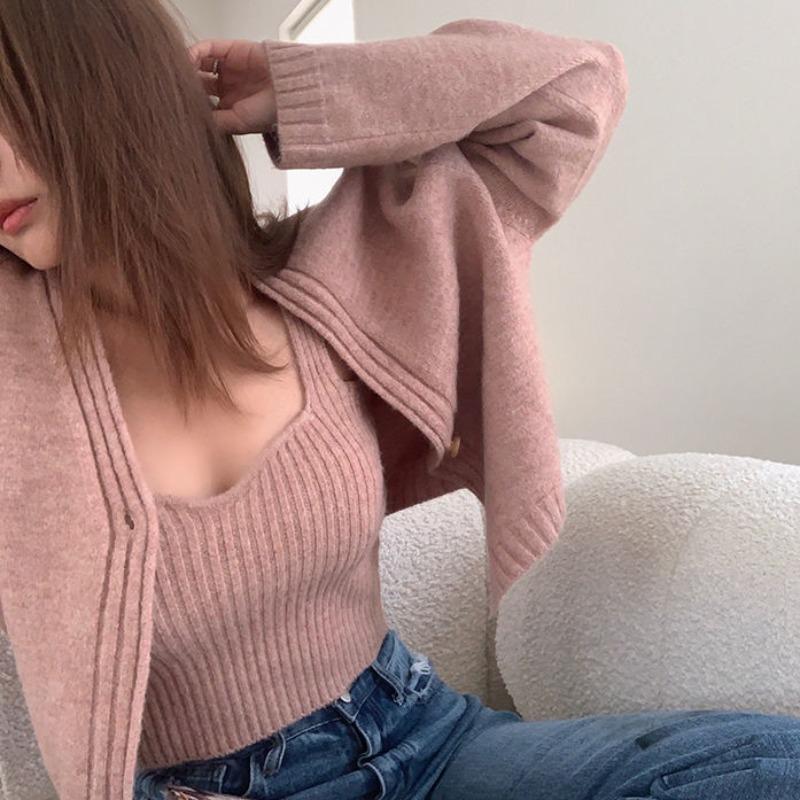 

Вязаный свитер с полосками под талией и талией Кардиган на подтяжках Однотонный Милый Острый Стиль Высококачественный Короткий Свободный Осень и Зима XXXL розовый