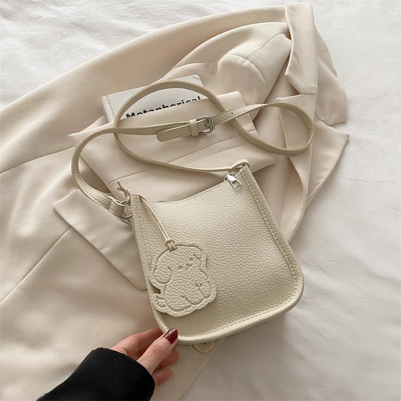 

Solid Simple Color Lychee Pattern Embossed Women Square Bag With Pendant Cartoon белый