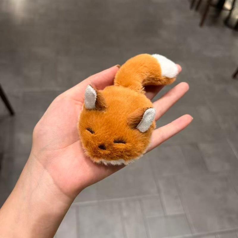 Plush Animal Design Hair Clips Fluffy Soft Bobby Pins Cute Headwear for Students School Daily Wear Hair Decoration