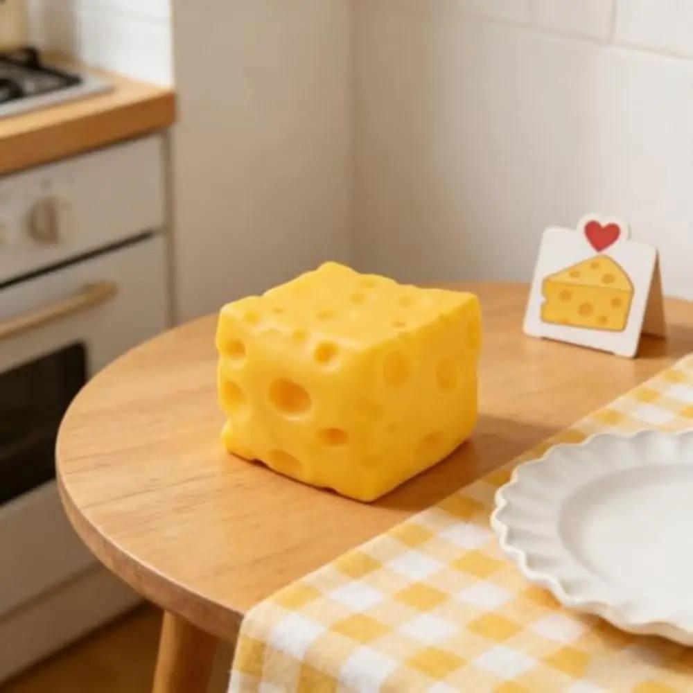 Geschenke Gelb Großer Käse Squishy Weich Neuheit Sensorisch Stressabbau Lebensmittel-Thema Käsewürfel Entspannend Langsam aufsteigend Weich Quetschen