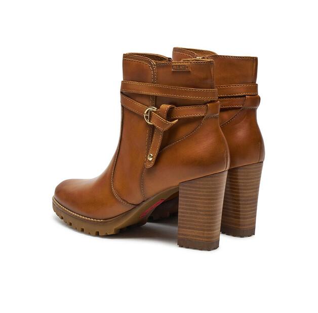 Pikolinos W7M-8806 Brown Ankle Boots