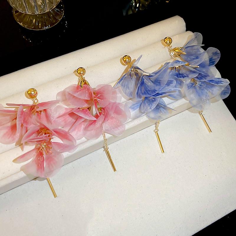 Holiday Style Handmade Lace Flower Tassel Earrings, Sweet And Elegant, Niche Temperament, High-Level Sense Earrings, Female