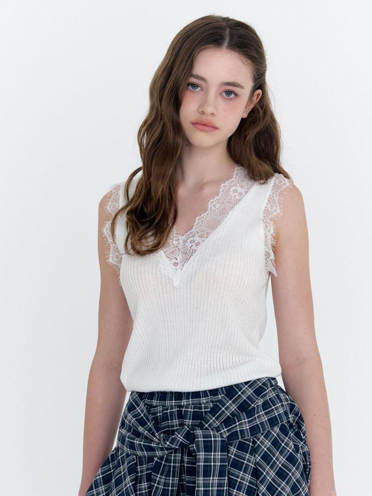 FABRICSEOUL Lace Ribbed Sleeveless Top Knit