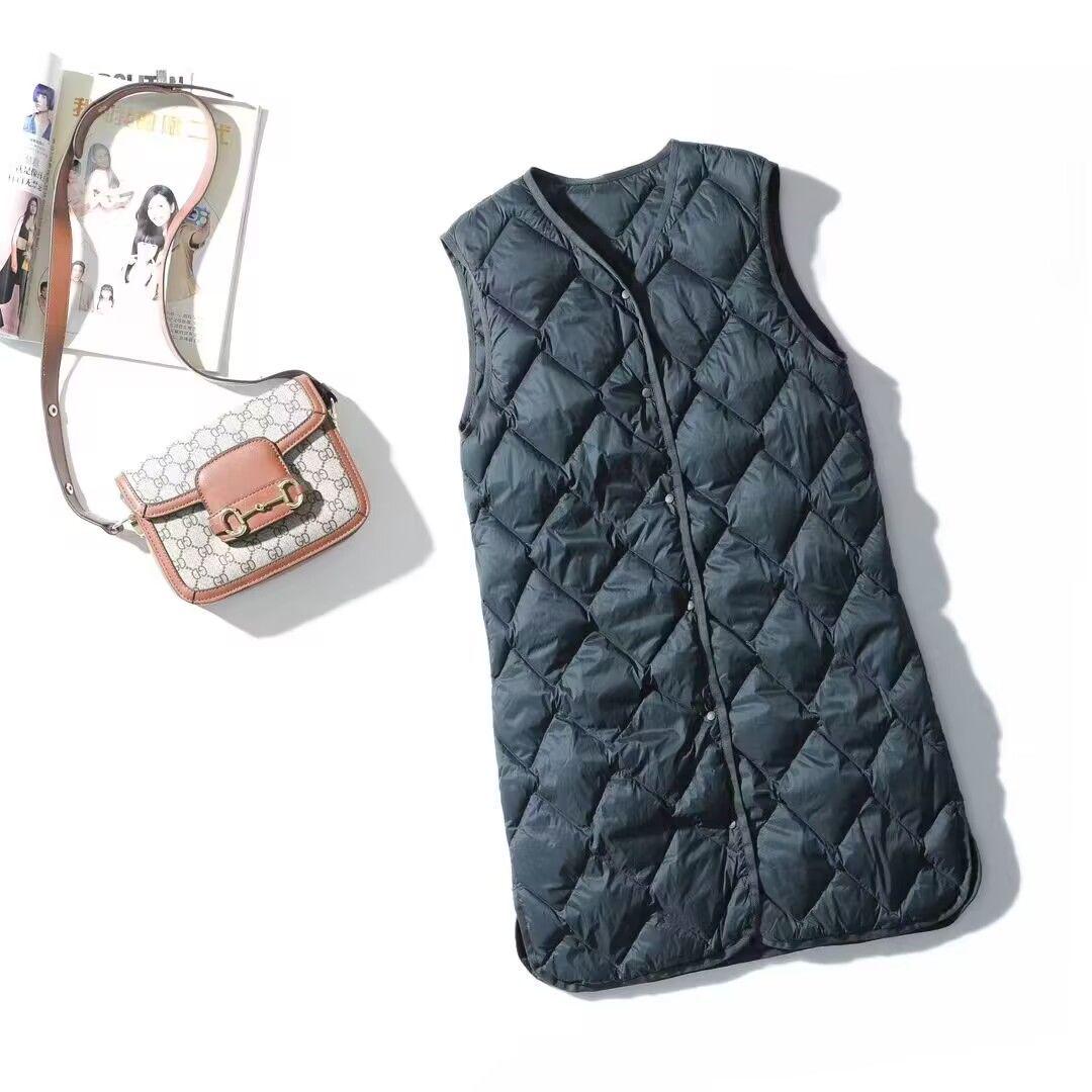 

Women s Mid-Length Sleeveless Sports Vest - Lightweight Plus Size Tank Top 2XL 65-72.5 kg