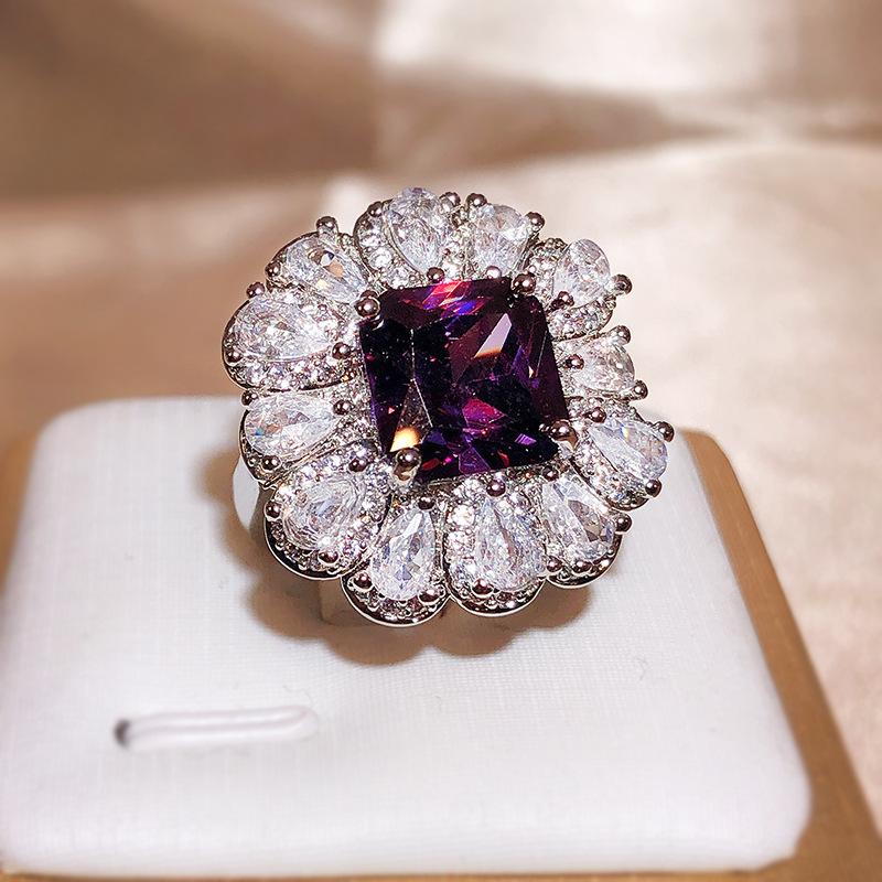 Luxury Copper Brilliant Purple Square Master Zircon Ring Female Inlaid With Water Drop Full Diamond Ring Party Wedding Gift