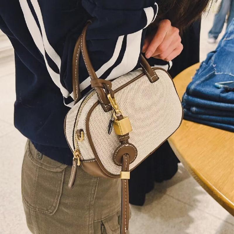 

Mini Fashiable Women s Handbag Crossbody Shoulder Pillow Bag with Phe Pocket Hard PU Material Fashiable Style бежевый