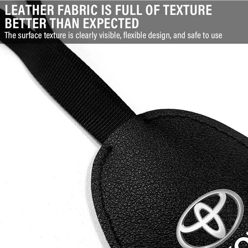 1/2pcs Leather Car Seat Back Hooks Portable Hanging Bag Rack For Toyota Corolla CHR Rav4 Yaris Auris Avensis Car Accessories
