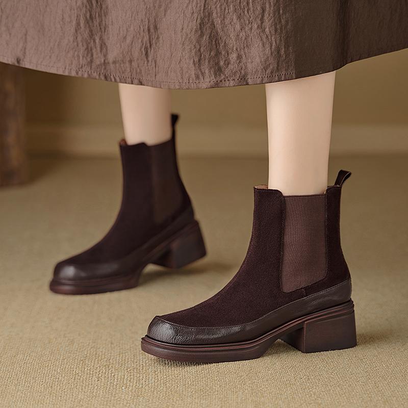 Fashion 2025 New Autumn/winter Genuine Leather Women Boot Round Toe Women Shoes Fashion Designs Chelsea Boots High Heel Short Boots