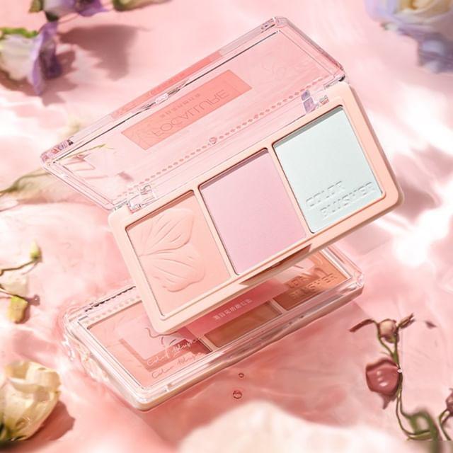FOCALLURE - Палетка мульти-румян 02 Rose Red Bean