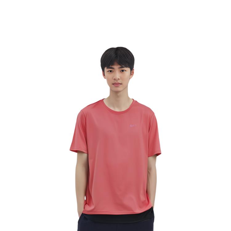 Nike T Shirts Men's Red Crew Neck Moderate Straight Fit DD5356-605