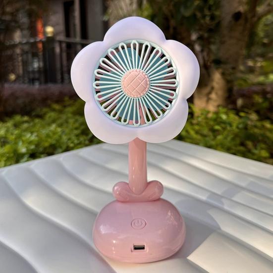 Kleiner Tischventilator mit Bürstenmotor Starker Luftstrom Geräuscharm USB Wiederaufladbar Blumenförmiger Luftkühlventilator