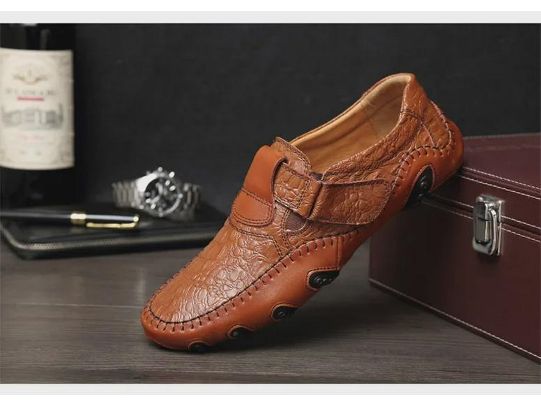 Men's Casual Leather Slip-On Driving Shoes - Breathable, Soft-Soled, All-Match Style, Large Size (Model 8899)