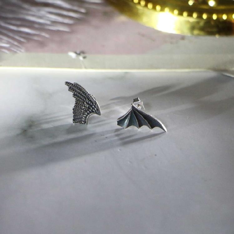 Retro Asymmetric Earrings Angel Demon Wing Earrings Female Classic Stud Earrings