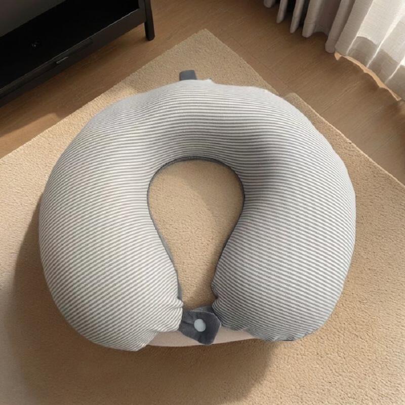 

OEINGOEING Memory Foam Travel & Nap Neck Pillow 28x28x10 cm