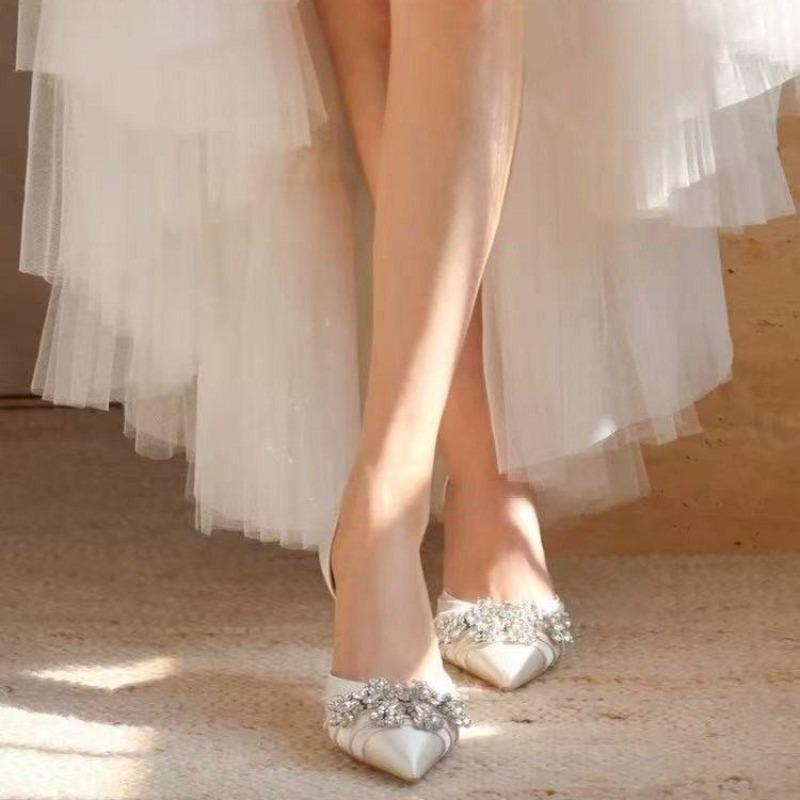 Fashion Fashion Shoes Female 2025 New Slip On Women's High Heels Pumps Women Crystal Pointed Toe Shallow Thin Heel Women's Sandals