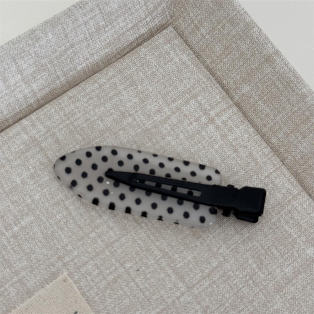 1pair Academy Style Bangs Clips Black White Polka Dot Hairclip Texture Side Clip Hairclip Sweet and Cute Side Clip Hairaccessory