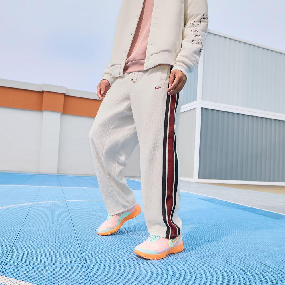 Nike Casual Pants Men s Beige Moderate Straight Fit Pants 2XL