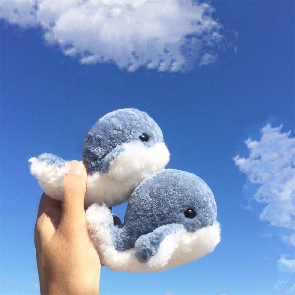 Plush Key Chain Whale Car Keychain Furry Wool Whale Keyring Furry Dolphin Keychain  Backpack Bag