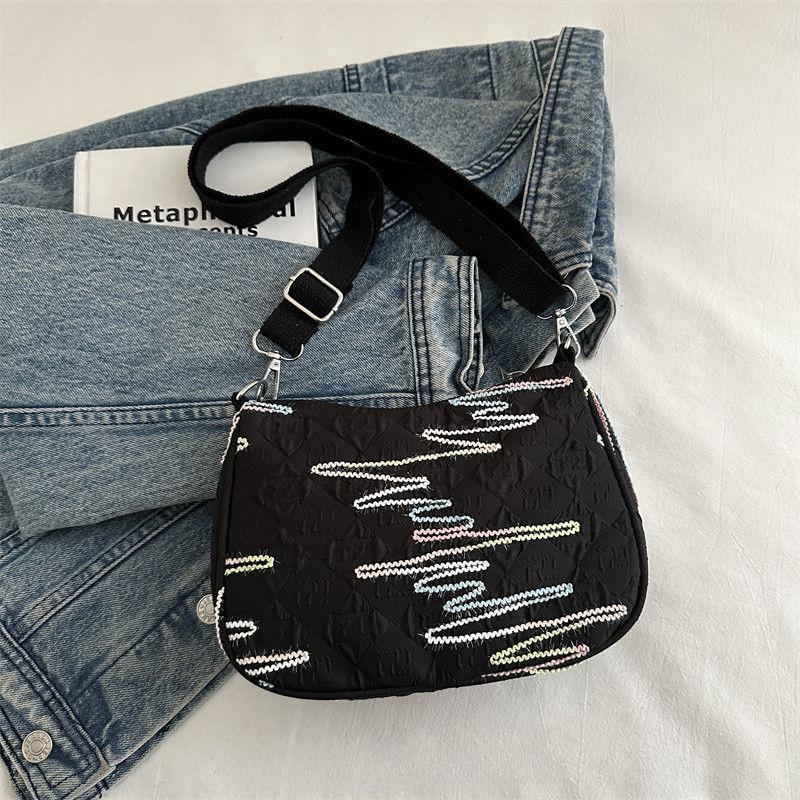 Cute Little Fresh Rainbow Pleated Crossbody Bag Japanese Ins Lightweight Niche Dumpling Bag Forest Style Girl Commuting Bag