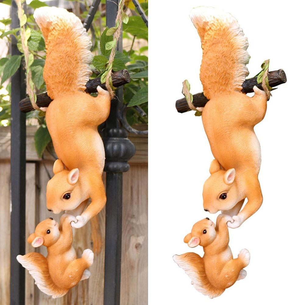 Resin Garden Figurine Squirrel Garden Statue Elegant Garden Addition