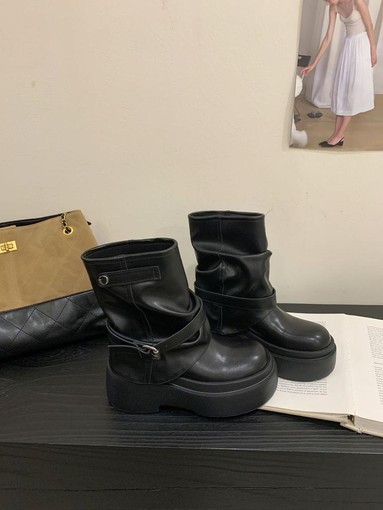 2025 autumn and winter new round head low tube thin Martin muffin thick-soled short boots fashion belt buckle women's short boots