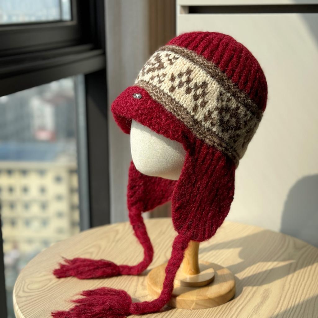 Korean Version of Fair Isle Knitted Lei Feng Hat for Women Versatile Straps Warm Temperament Retro Knitted Woolen Cap Trendy