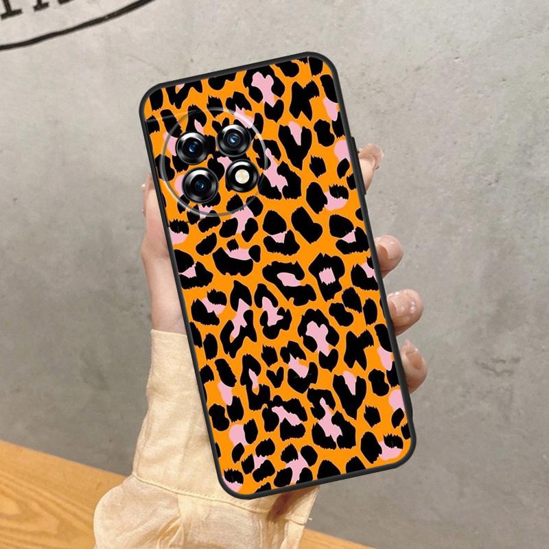 

Leopard Skin Case For OnePlus 15 R 13 13R 13T 12 11 10R 10T 8T 9 10 Pro Nord CE 5 4 2 3 Lite N20 N30 Cover OnePlus 12