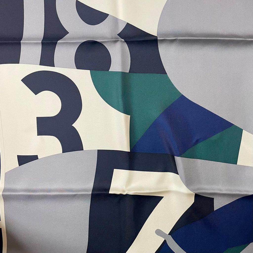 Used HERMES scarf Carr 90 silk
