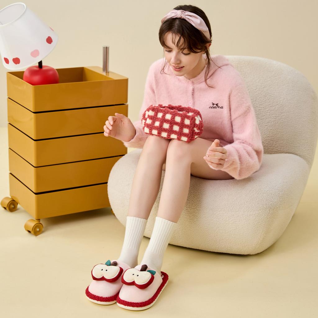 Women's Winter Fashion Cute Apple Cotton Slippers
