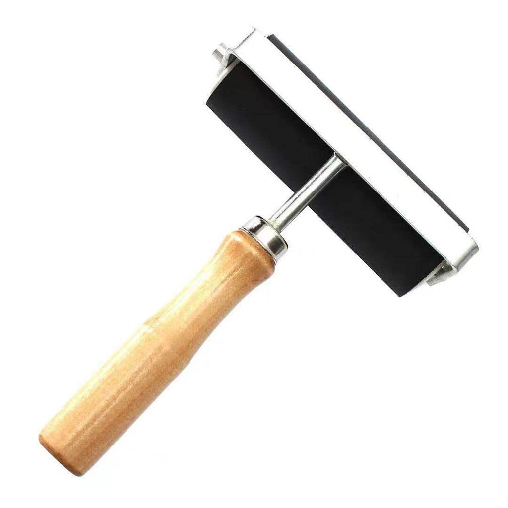 10cm Váleček s dřevěnou rukojetí pro linoryt a DIY tisk s barvou na olejové bázi