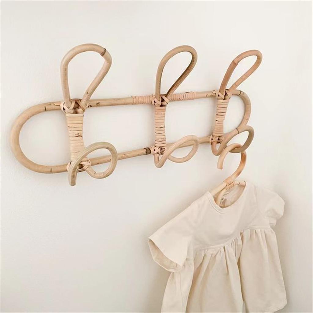 Rattan Coat Rack with Hooks Decorative Storage Organizer for Towels Clothes Hanger for Entryway or Bedroom Decoration