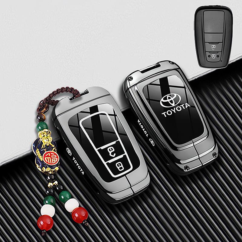 Car Key Case Cover Shell Fob For Toyota CHR Hilux Fortuner Land Cruiser 200 Camry Corolla Crown RAV4 Highland Key Chain