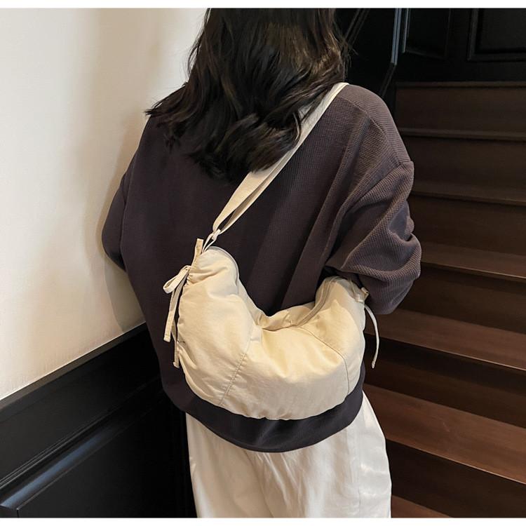 Nylon Crossbody Bag For Women With Zipper Closure And Large Capacity For Daily Use