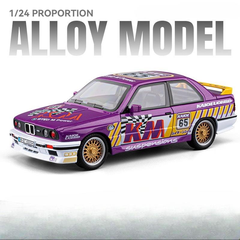 Simulation 1/24 BMW M3 Alloy Sports Car Model with Sound and Light Pull-back Metal Miniature Voiture Collection Toy Vehicle Gift