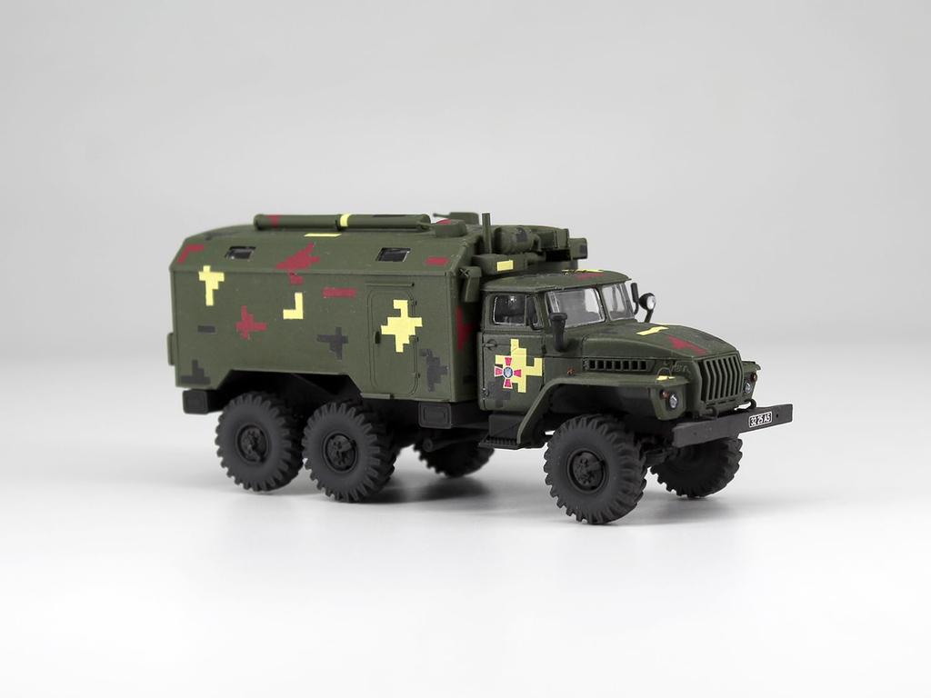 ICM 1/72 Scale Ukraine URAL-43203 Military Box Truck Plastic Model Kit 72709