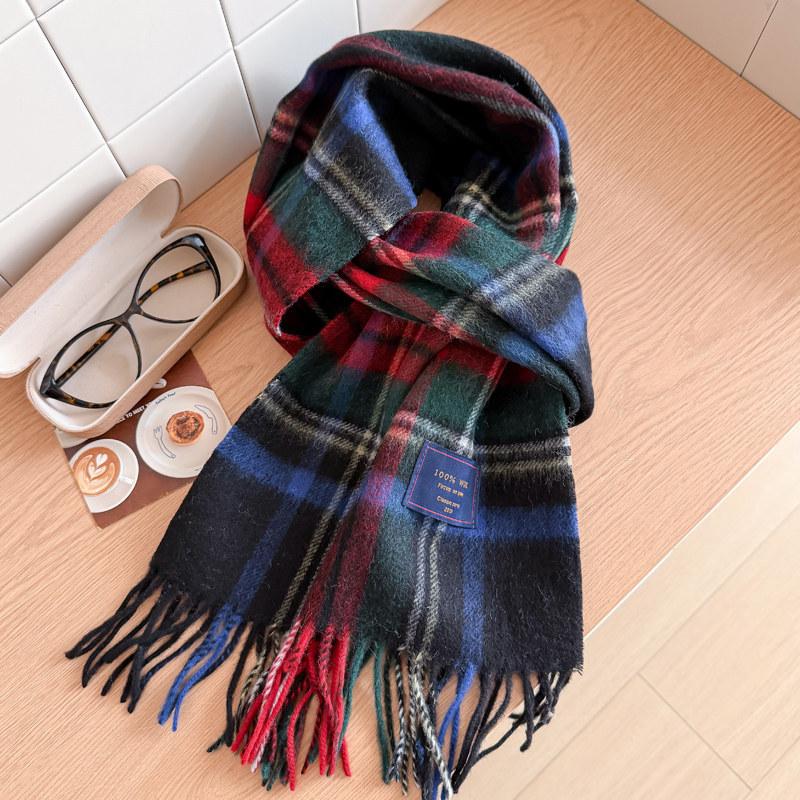 111% pure blue-gray plaid scarf for men and women, winter knitted to keep warm, high-end temperament plaid scarf