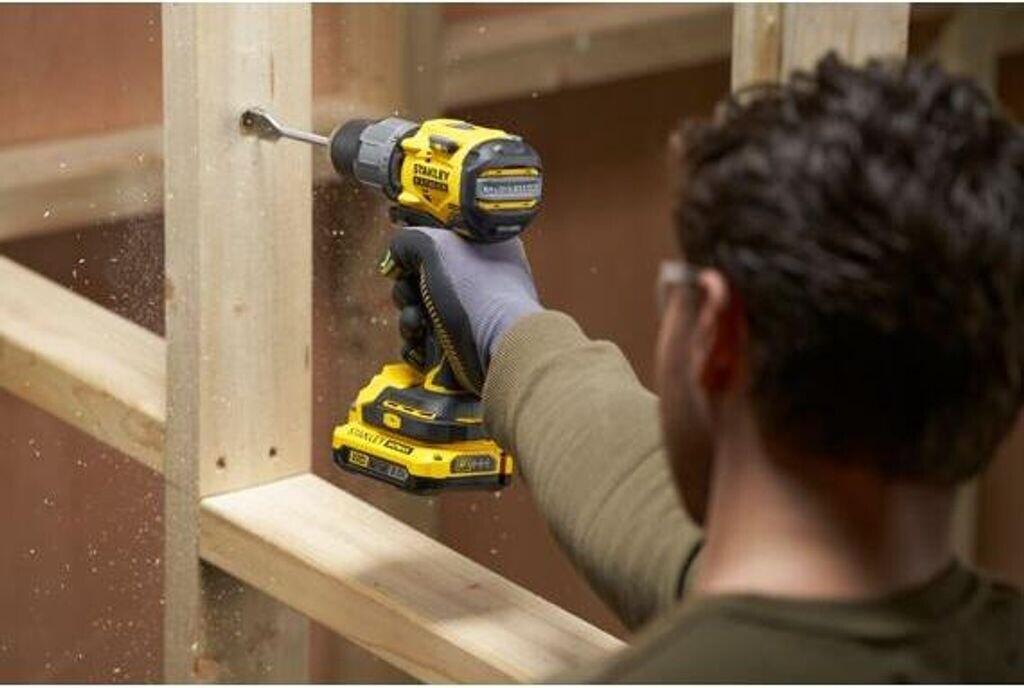 Ударный шуруповёрт Stanley SFMCD725D2K-QW (2x 2.0 Ah Akkus + Зарядное устройство)