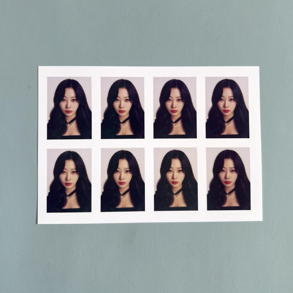 AESPA SYNK HYPER LINE 1-Inch ID Photo Merchandise