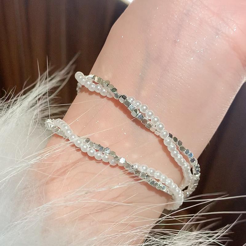 

Women s Double-Layer Pearl & Silver Beaded Bracelet Accessory