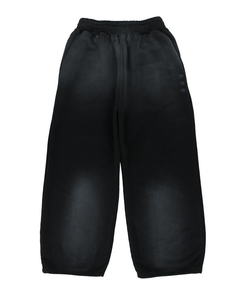 THE COLDEST MOMENT Tcm Flower Washed Sweat Pants (Black)