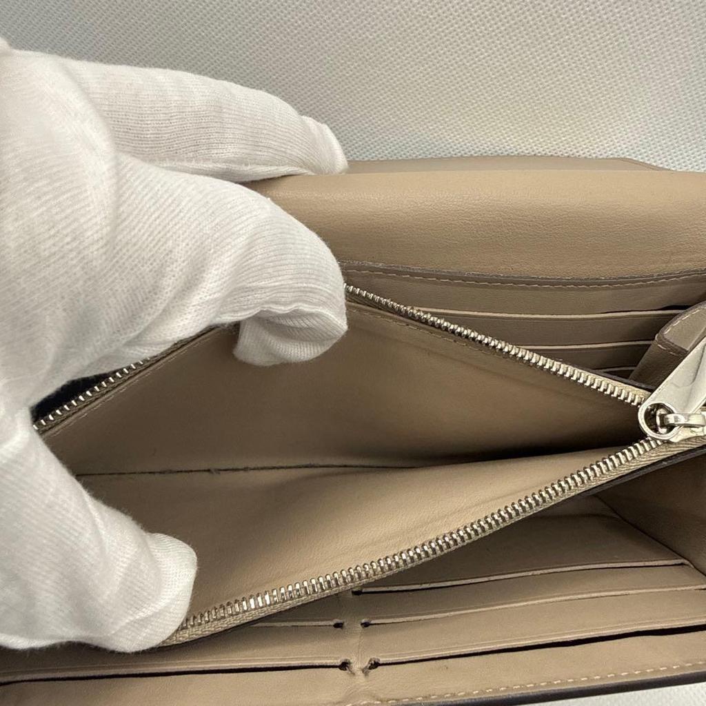 Used LOUIS VUITTON long wallet Mahina Portefeuilles