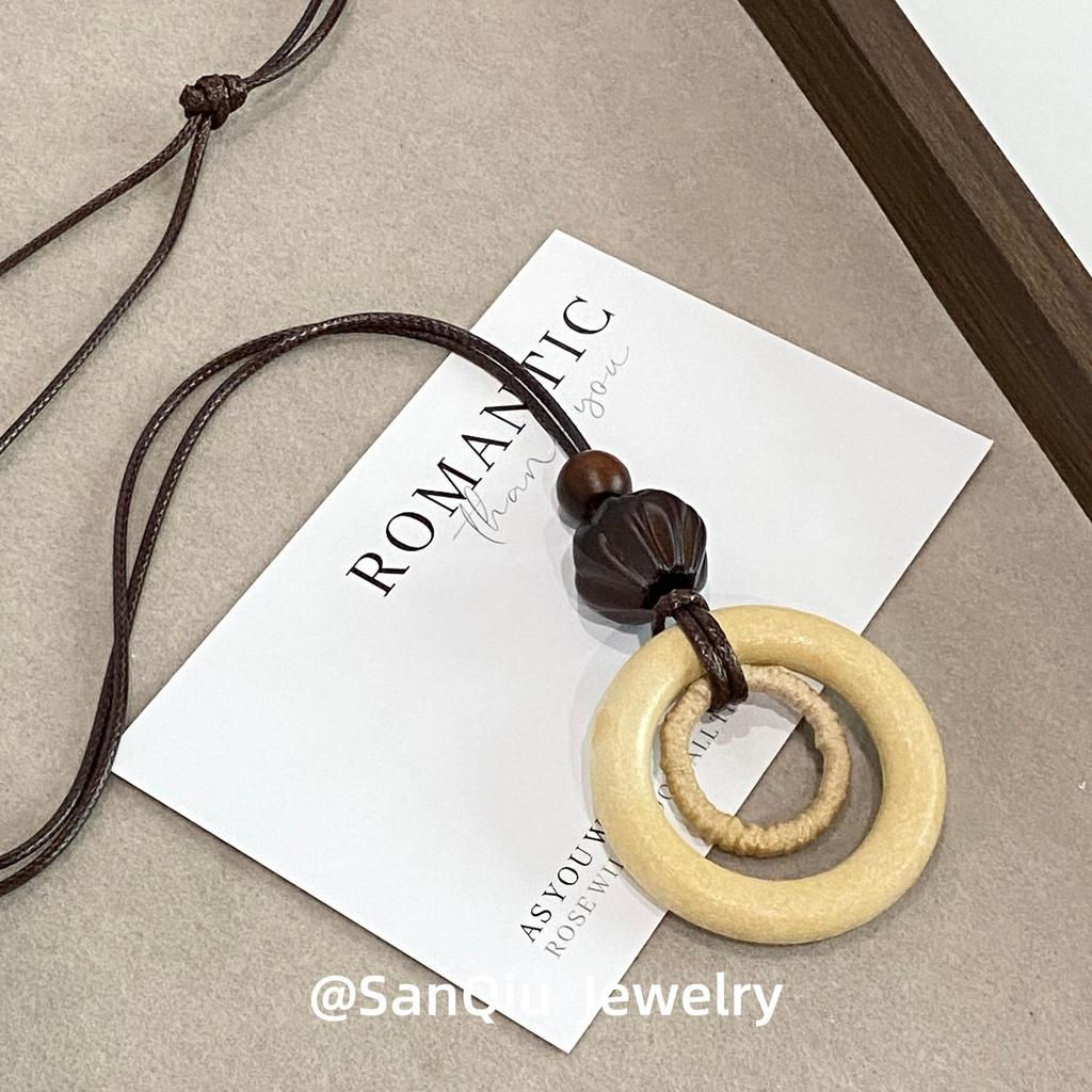 Retro Ethnic Ceramic Wood Necklace: Geometric Fruit Pendant for Women