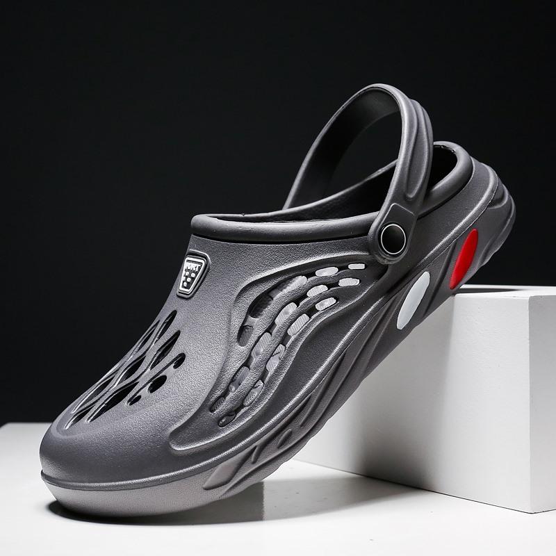 Hole Shoes Men Hollowing Breathable Men's Baotou Sandals Lightweight Two Wear Beach Sandals Slippers