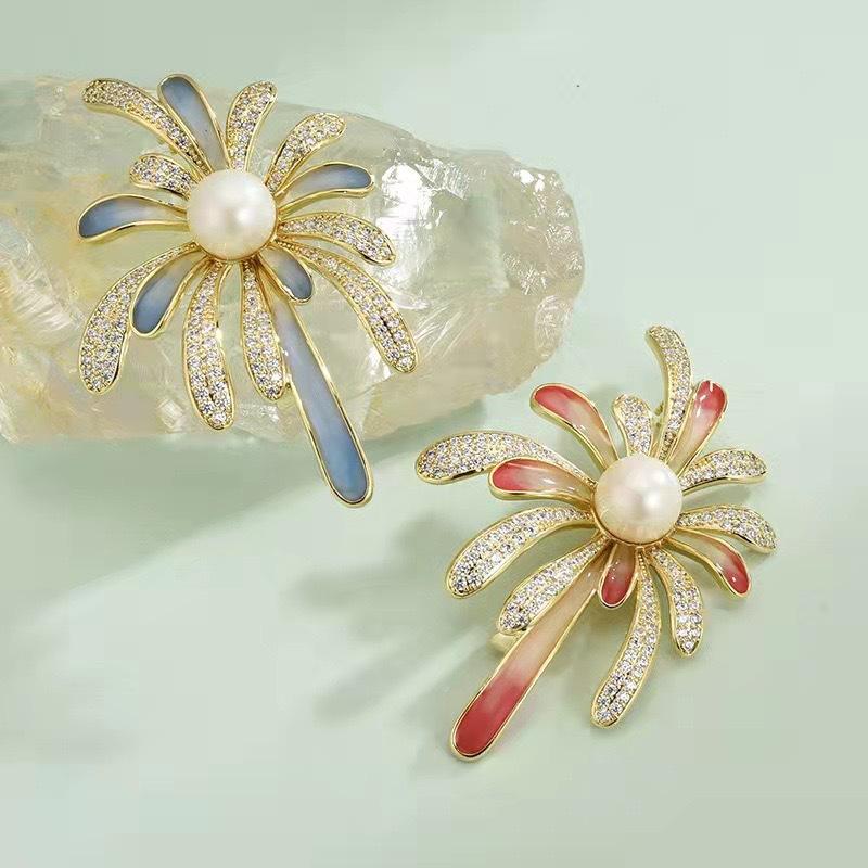 Brilliant Fireworks Brooch, High-end Women's Exquisite Gradient Enamel Brooch, Niche Design Sense Brooch, Suit Accessory